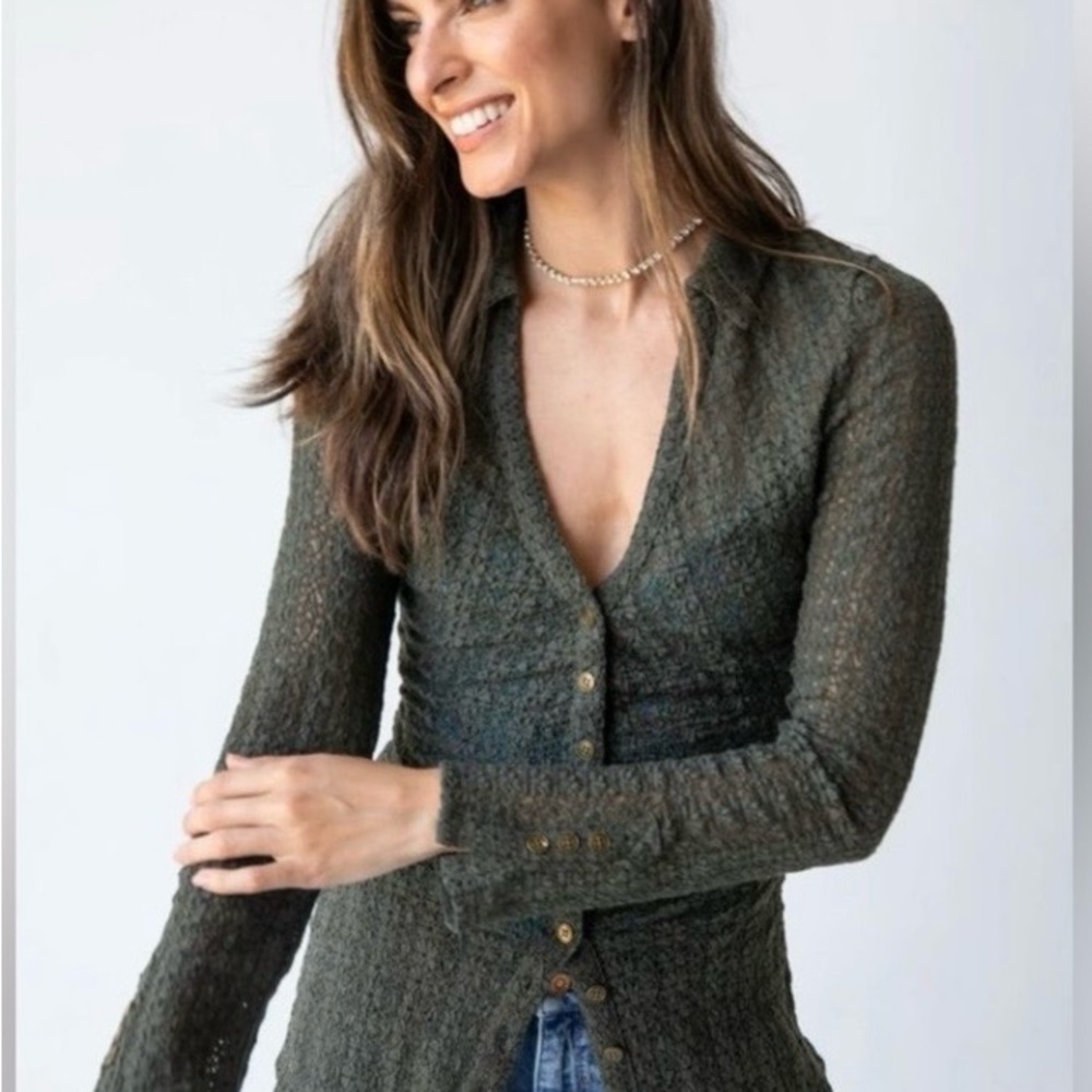 NATURAL LIFE Olive Green Button-Front Knit Cardigan